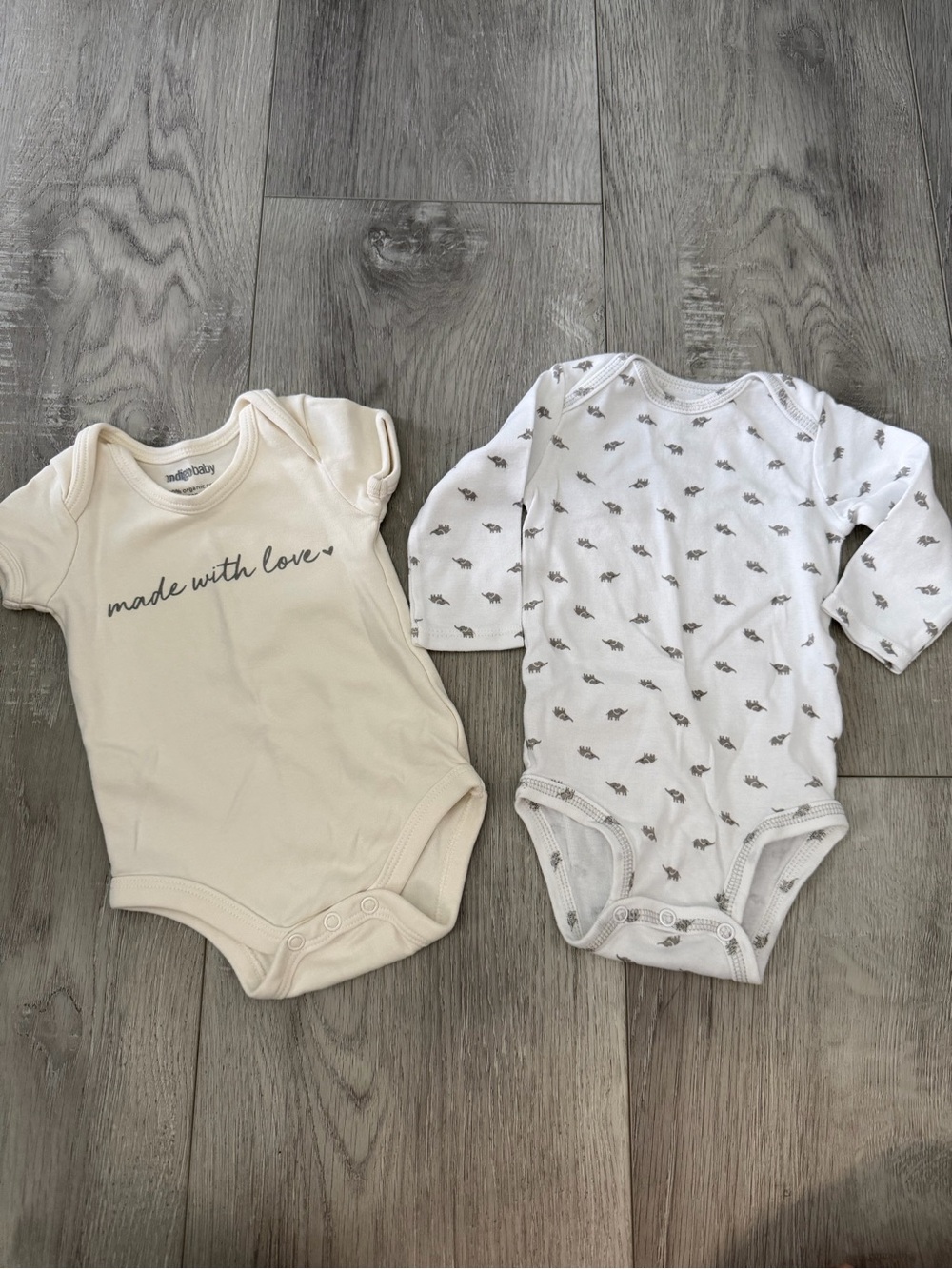 Indigo Baby Cream Short-Sleeve Baby Bodysuit Carter’s Onsie